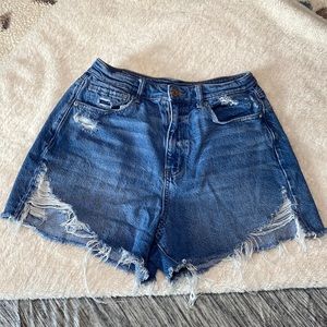 AE Highest Rise Mom Short